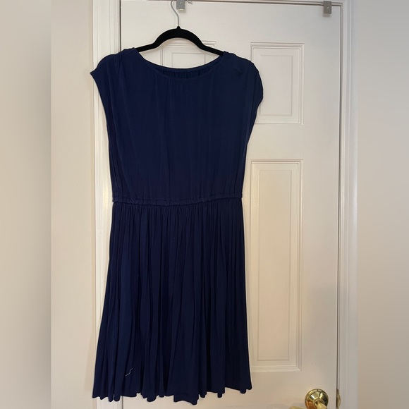 SOON maternity | Comfy and elegant elastic waist dress - Picture 4 of 5
